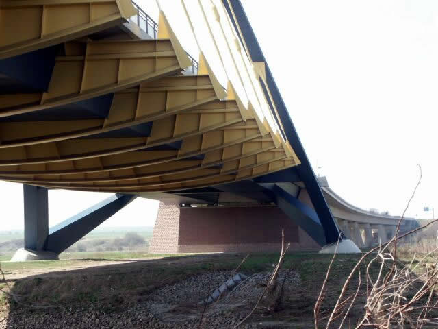Saalebrücke Beesedau