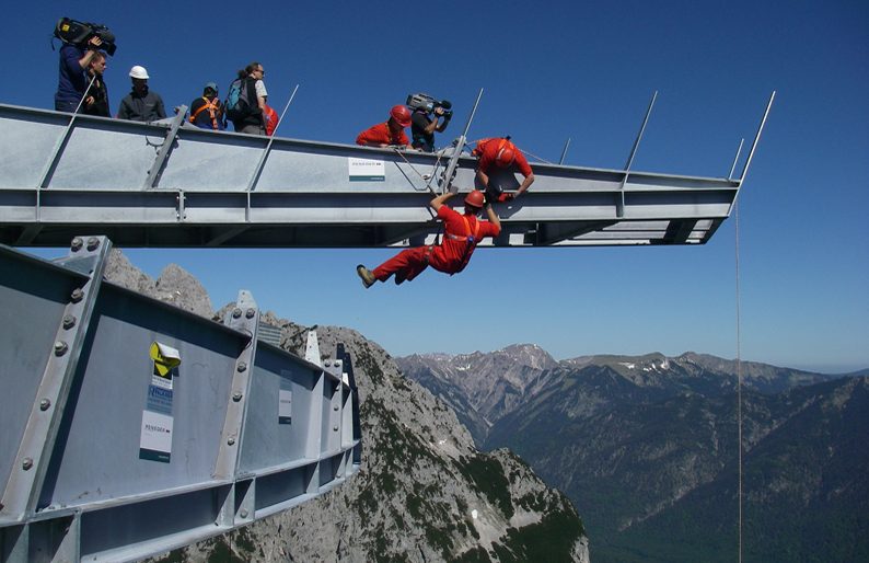 Alpspix, Errichtung einer Aussichtsplattform, Bergstation Alpspitzbahn