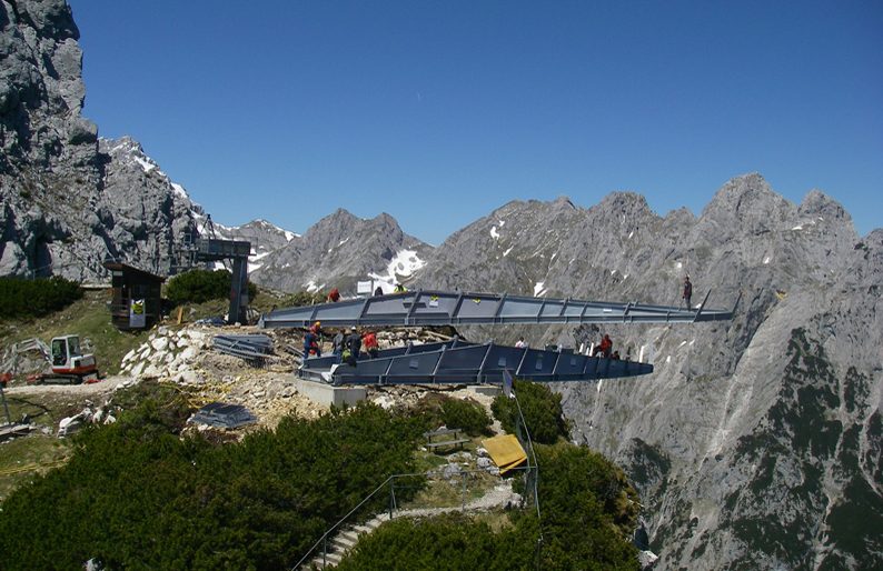 Alpspix, Errichtung einer Aussichtsplattform, Bergstation Alpspitzbahn