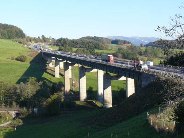 Sanierung der Talbrücke Bergen