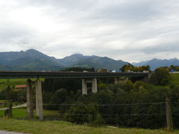 Sanierung der Talbrücke Bergen