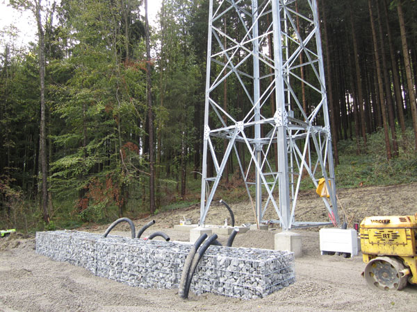 Errichtung Stahlgittermast Telefonica O2 in Kempten