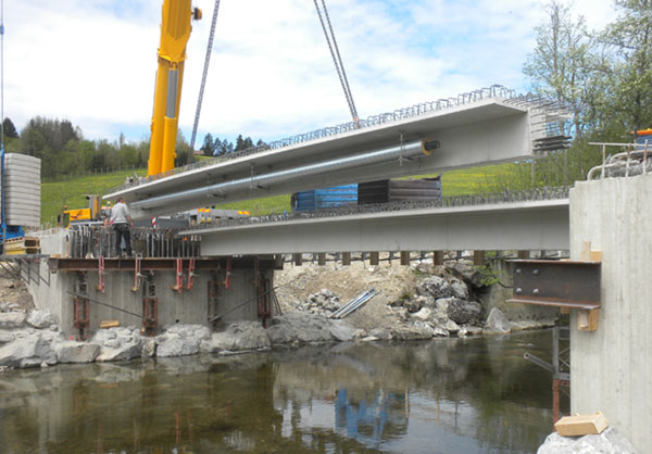 Erneuerung der Brücke über die Rothach bei Eyenbach