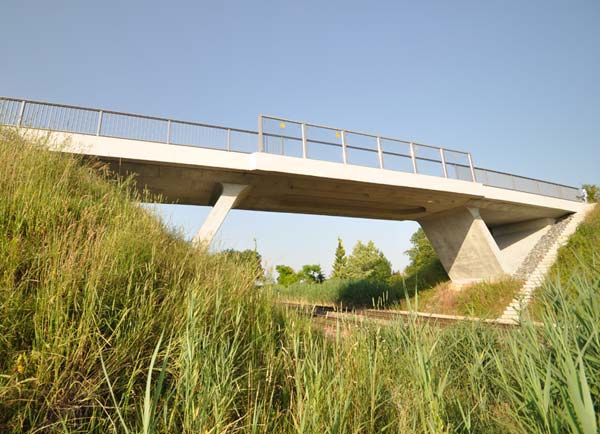 Brücke über die Bahnlinie Buchloe-Lindau bei Stockenweiler-Volklings, km 133,953