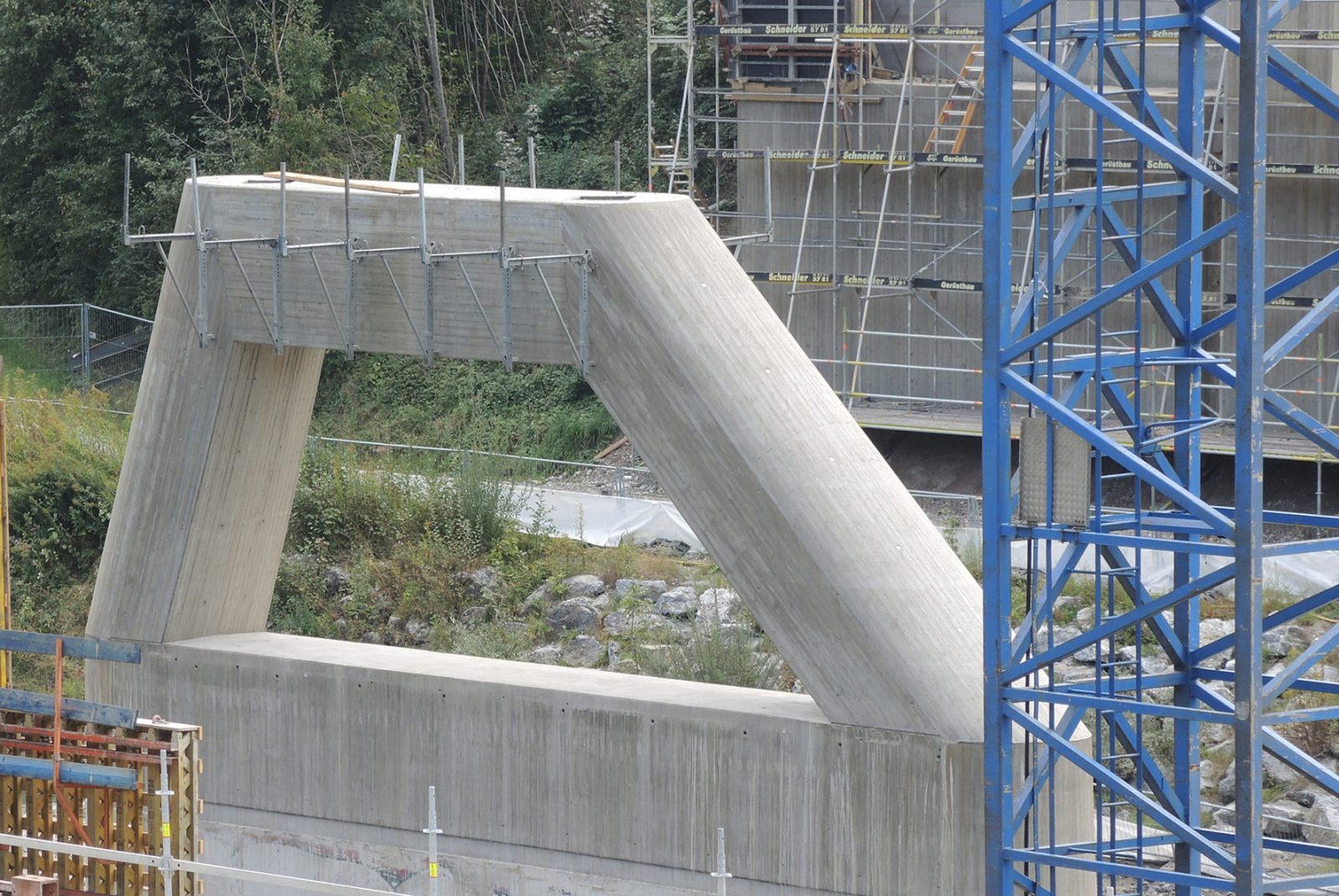 Teilerneuerung der Illerbrücke Stein