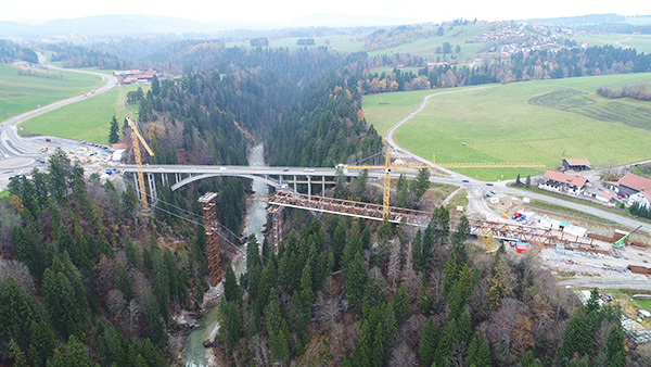 Behelfsbrücke SS80 bei der Echelsbacher Brücke