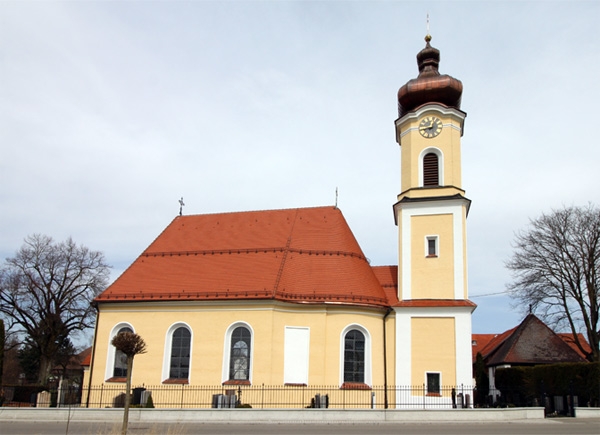 Kath. Pfarrkirche St. Afra in Lachen-Benningen