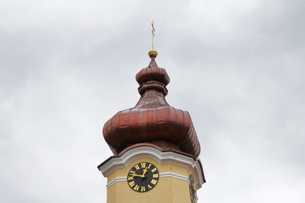 Kath. Pfarrkirche St. Afra in Lachen-Benningen