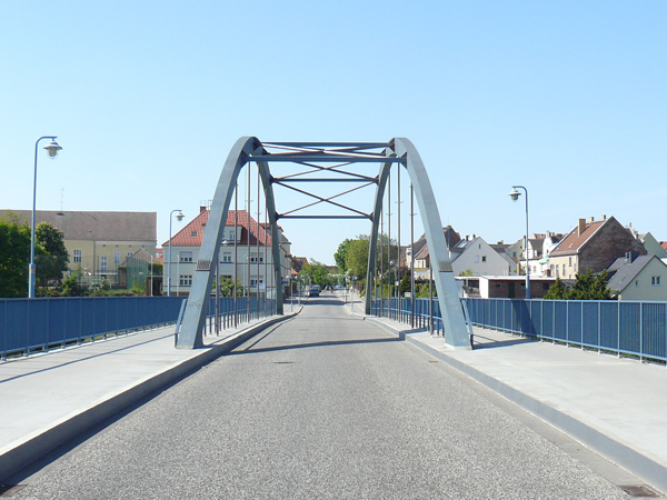 Neue Deichbrücke SOW km 129,220; Ermüdung von Hängern