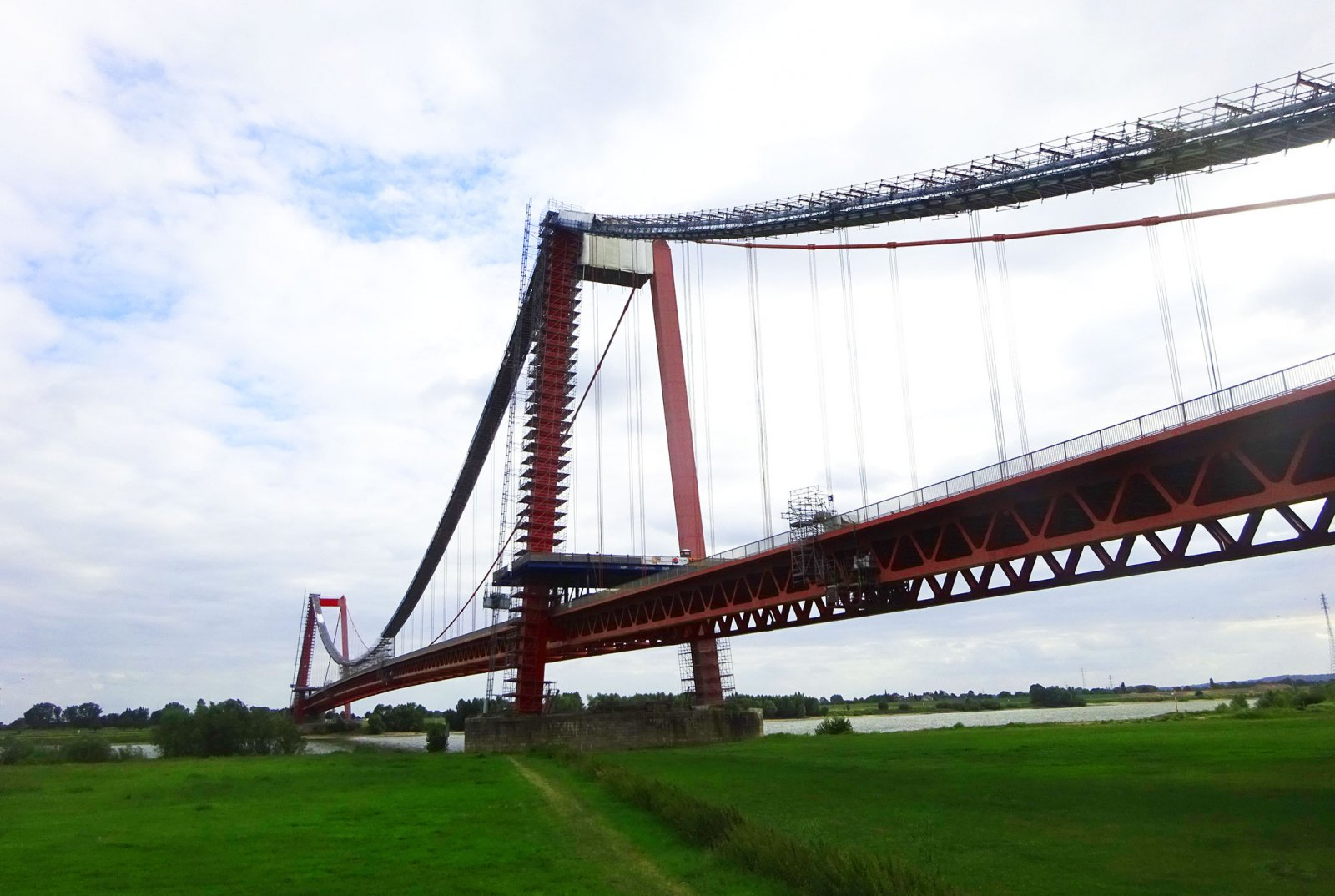 Rheinbrücke Emmerich - Hängertausch